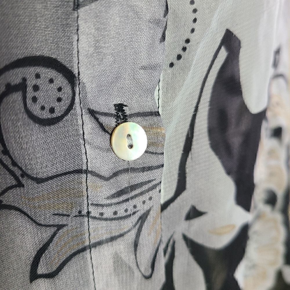 Nicola Sheer Button Up Top - Picture 3 of 8